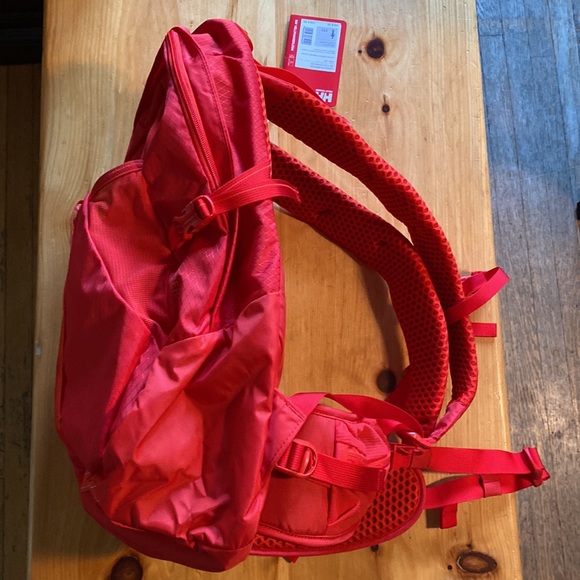 🏔️NWT: HELLY HANSEN✨ Unisex Generator Backpack - 20L - Picture 11 of 16